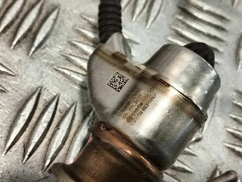 Inyector para Volkswagen Passat Lim. (3G2)