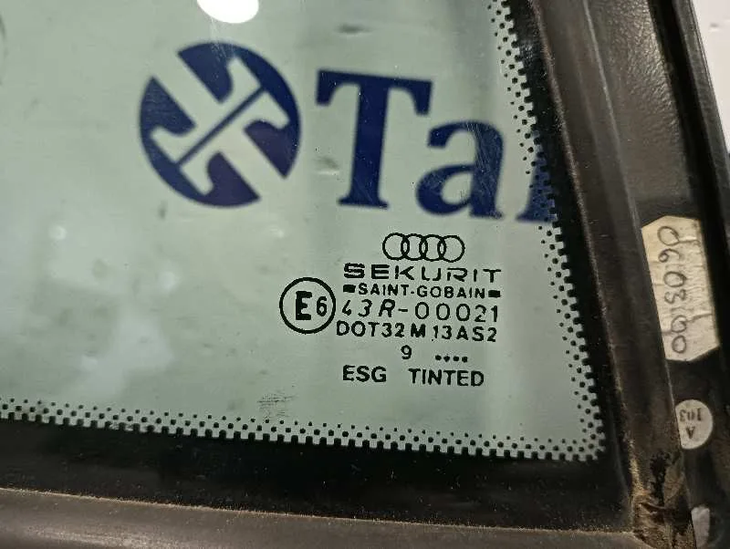 Luna Custodia Trasera Derecha para Audi Tt (8N3/8N9)
