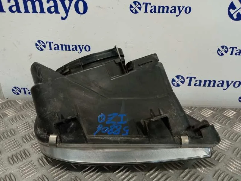 Faro Izquierdo para Volkswagen Bora Berlina (1J2)
