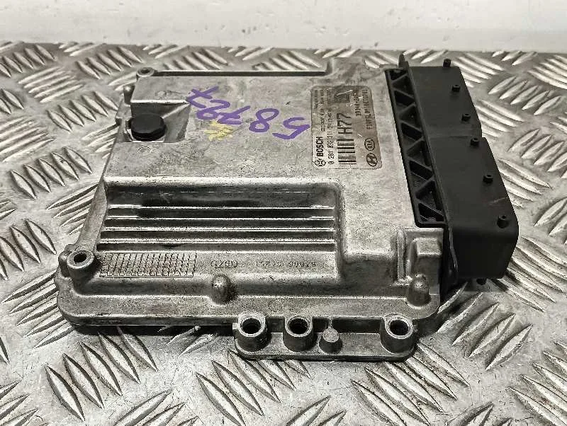 Centralita Motor Uce para Hyundai I40