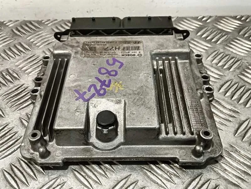 Centralita Motor Uce para Hyundai I40