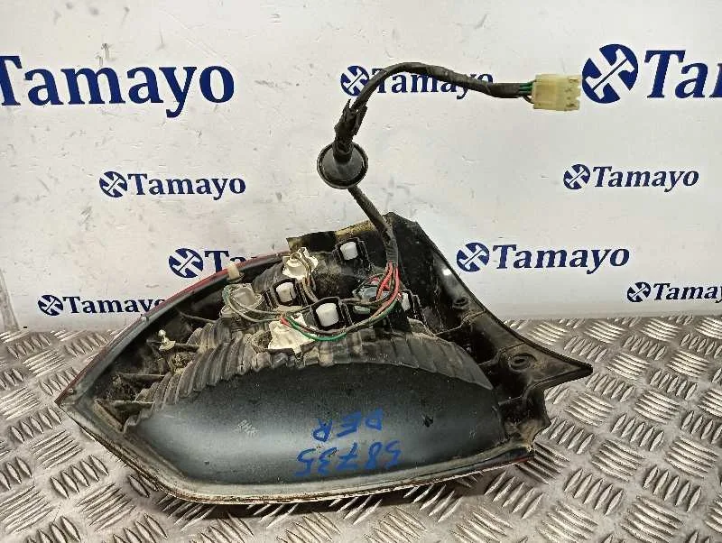 Piloto Trasero Derecho para Kia Shuma