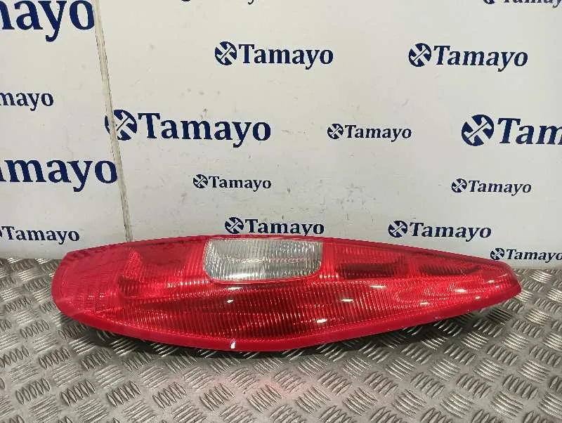 Piloto Trasero Derecho para Mitsubishi Colt Berlina 5 (Z30A)