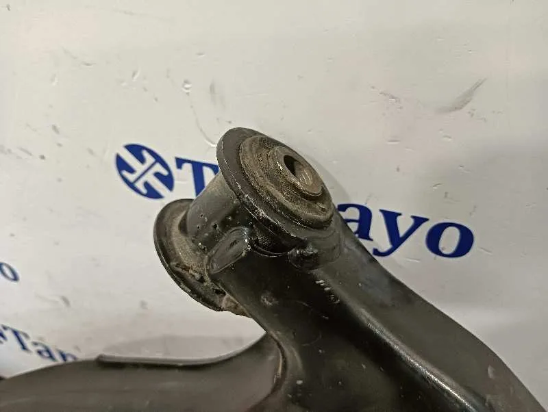 Brazo Suspension Inferior Delantero Derecho para Volkswagen Polo (6C1)