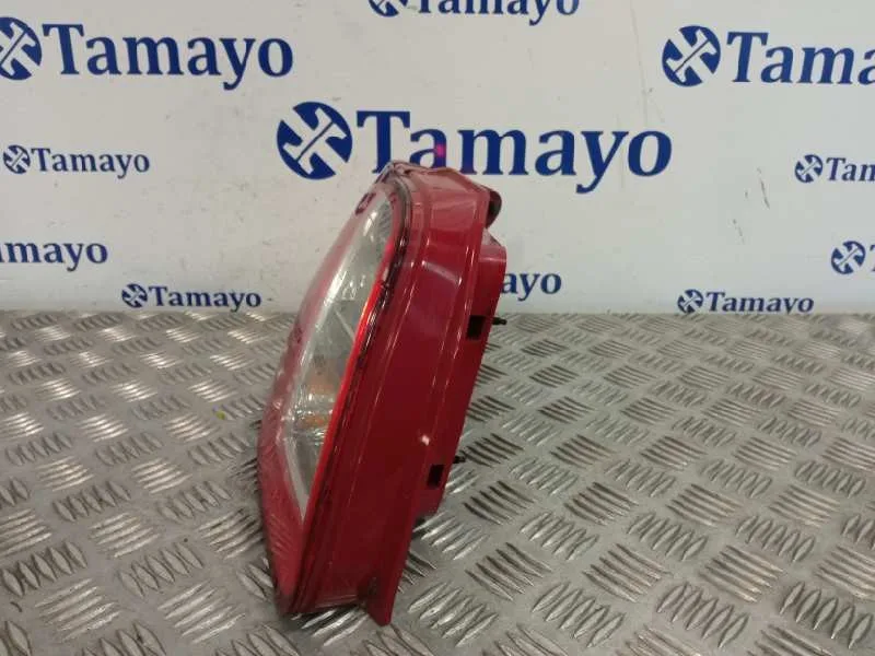 Piloto Trasero Izquierdo para Kia Rio