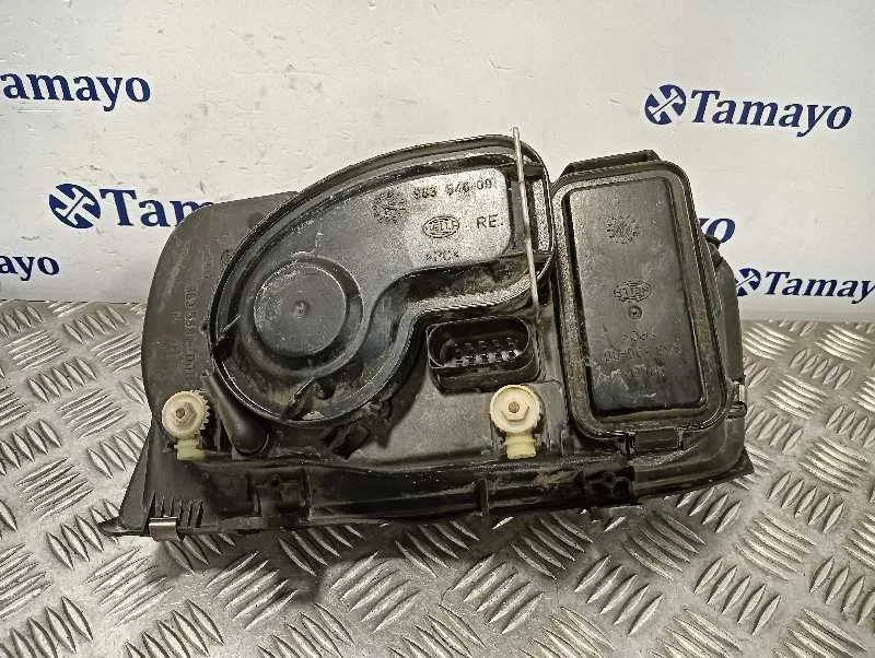 Faro Derecho para Volkswagen Bora Berlina (1J2)