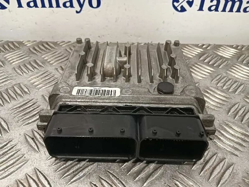 Centralita Motor Uce para Mercedes-Benz Vito Kasten (639)
