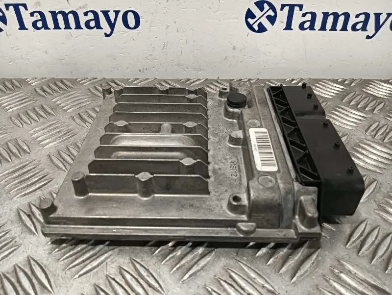 Centralita Motor Uce para Mercedes-Benz Vito Kasten (639)