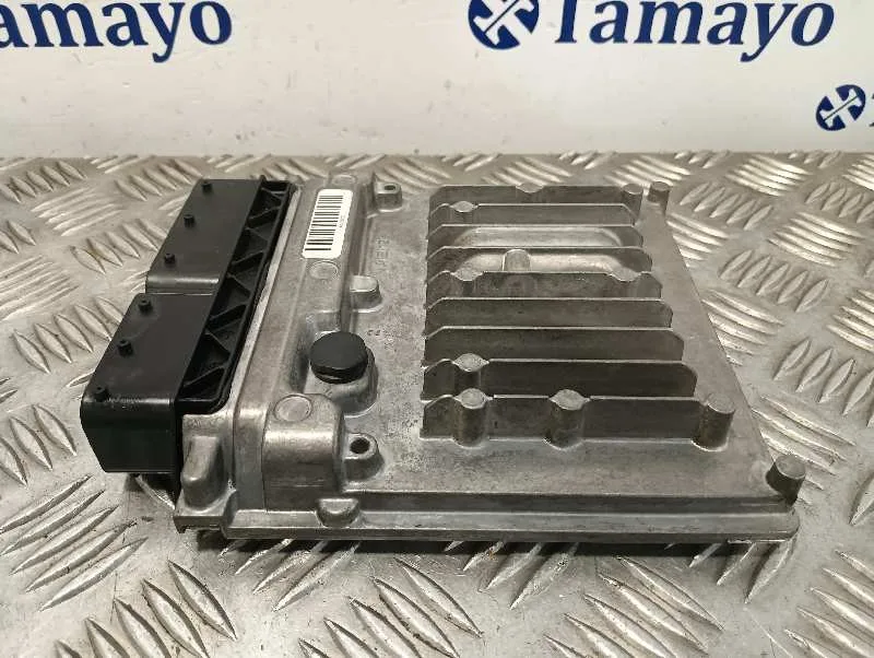 Centralita Motor Uce para Mercedes-Benz Vito Kasten (639)