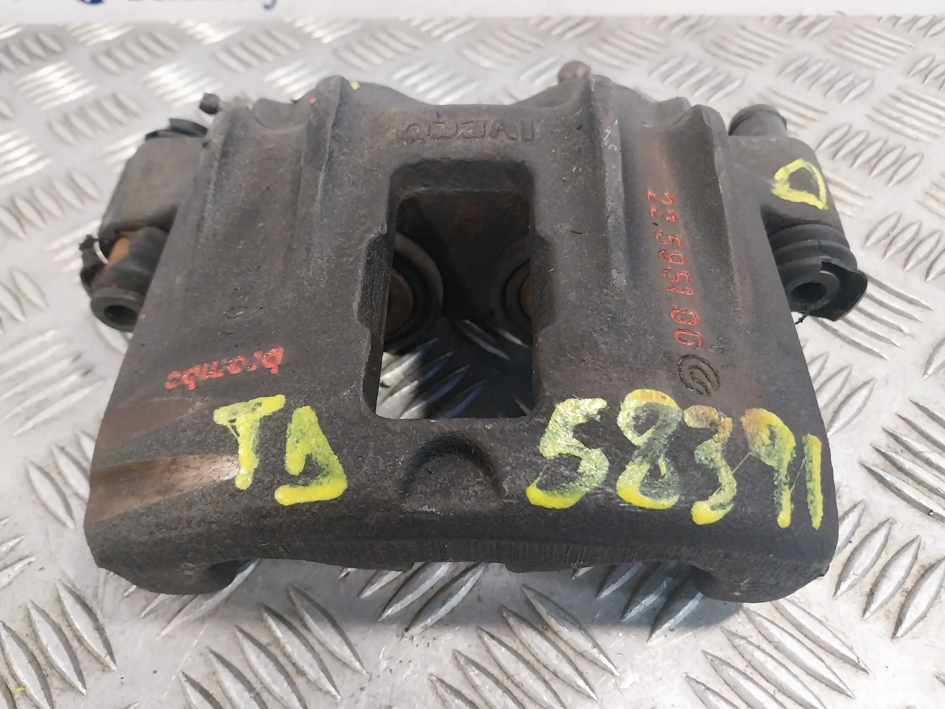 Pinza Freno Trasera Derecha para Iveco Daily Caja Cerrada (1989 =>)