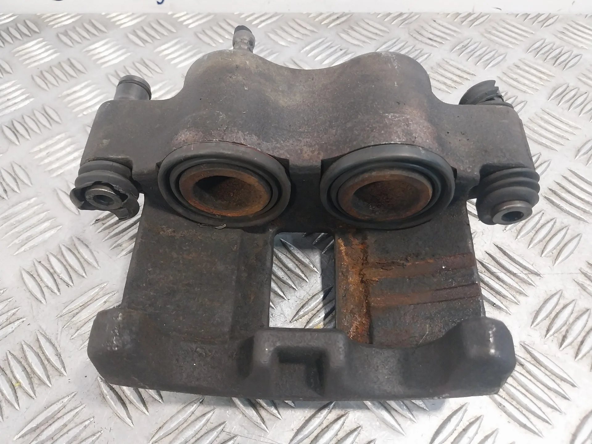Pinza Freno Trasera Derecha para Iveco Daily Caja Cerrada (1989 =>)