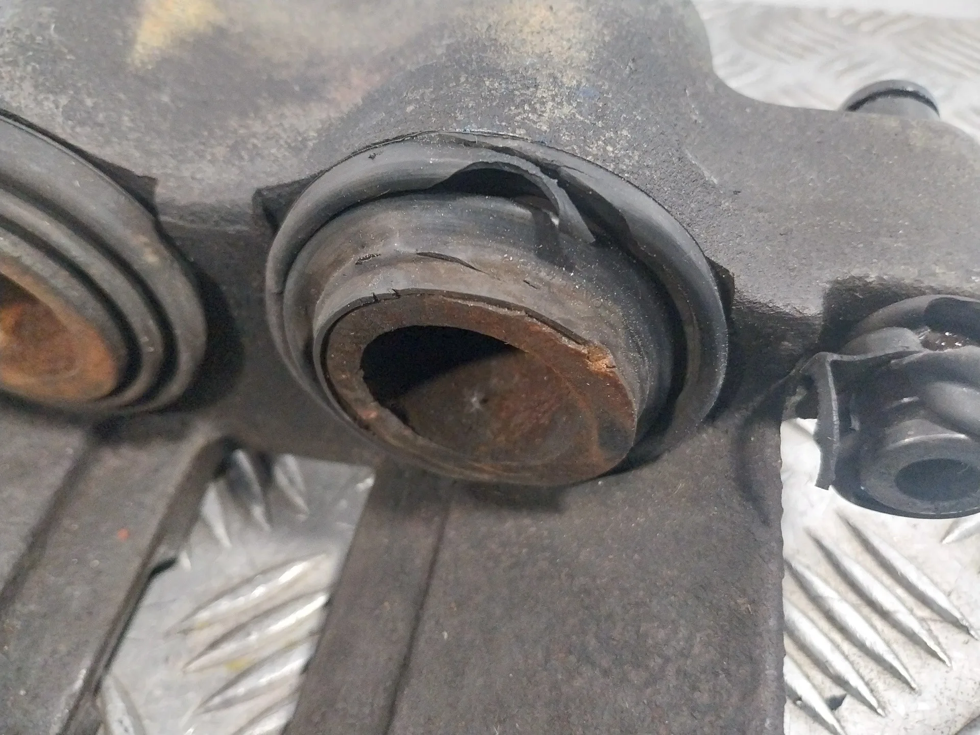 Pinza Freno Trasera Izquierda para Iveco Daily Caja Cerrada (1989 =>)