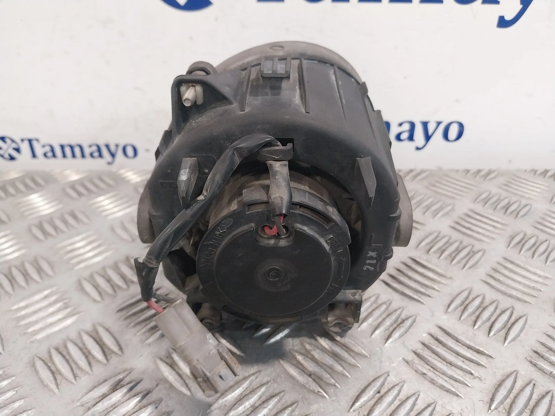 Faro Antiniebla Izquierdo para Subaru Legacy Familiar/Outback B13 (Bp)