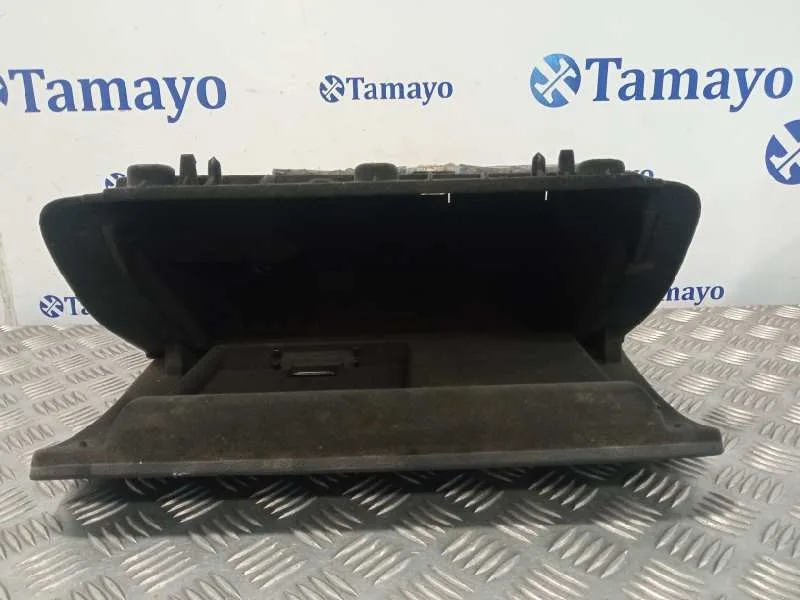 Guantera para Audi Q7 (4L)