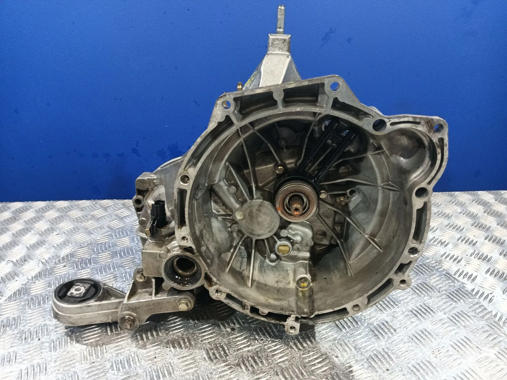 Caja Cambios para Ford Focus I (Daw, Dbw)