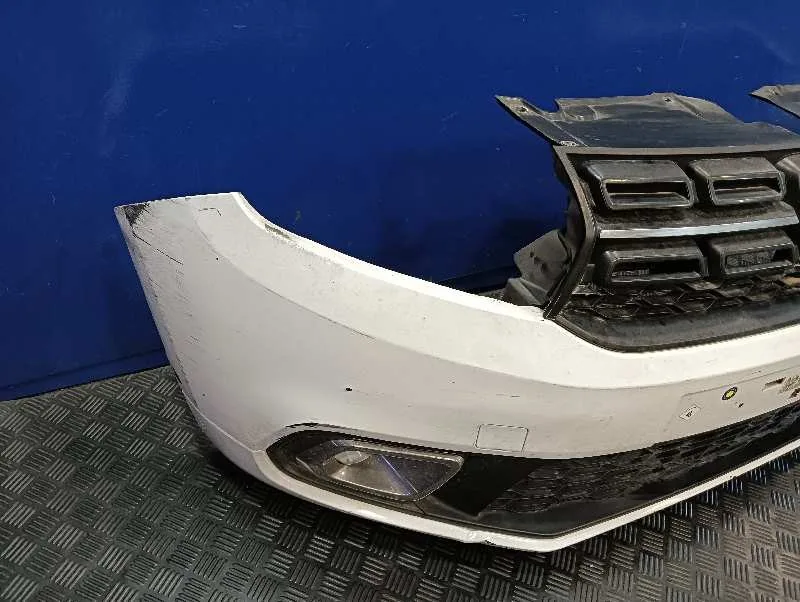Paragolpes Delantero para Dacia Sandero