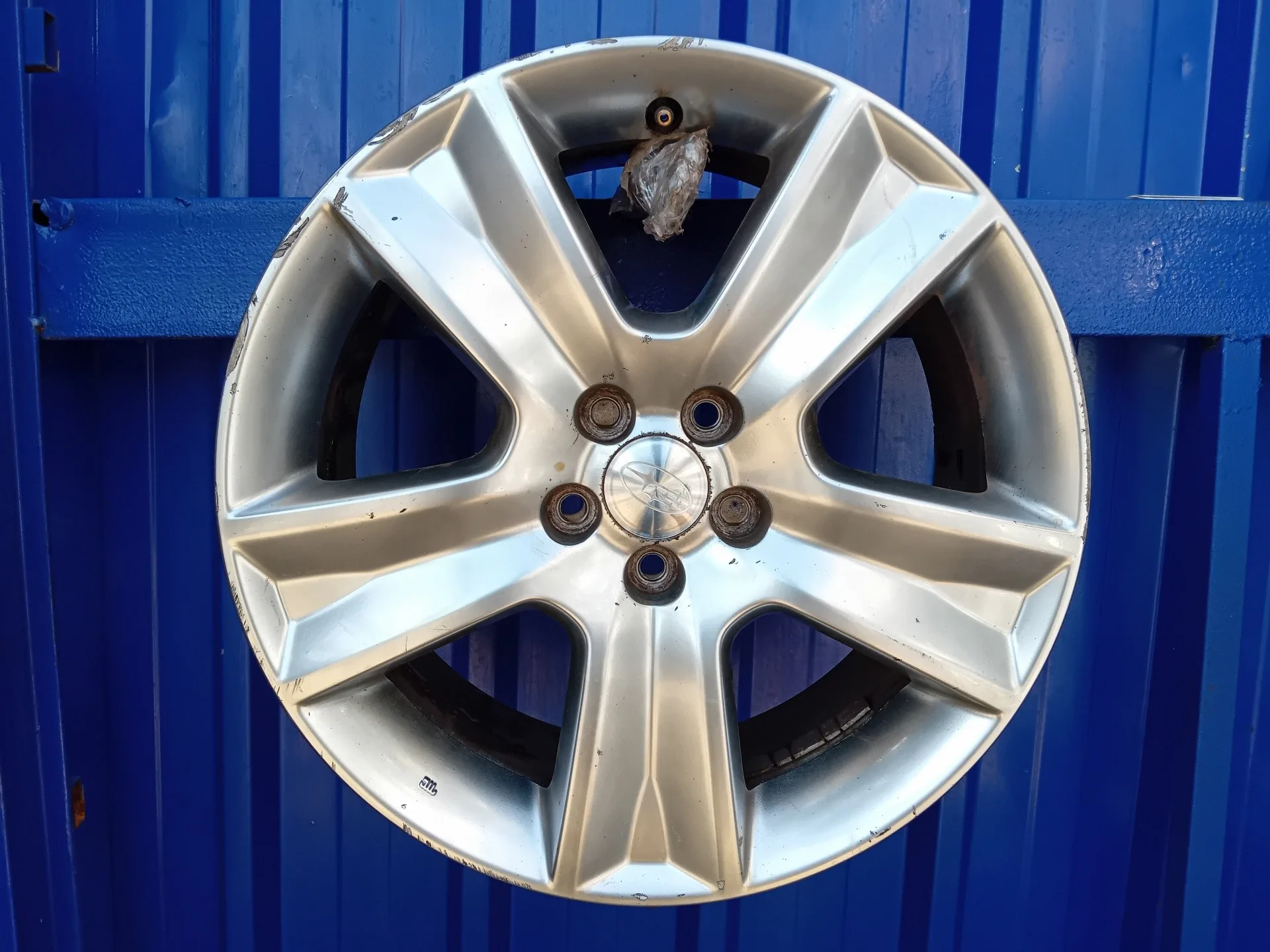 Llanta para Subaru Legacy Familiar/Outback B13 (Bp)