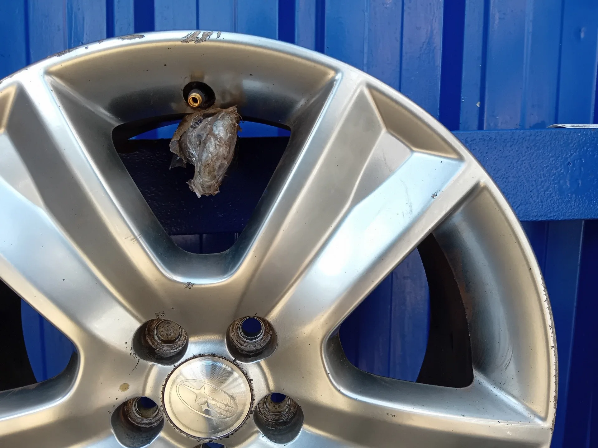 Llanta para Subaru Legacy Familiar/Outback B13 (Bp)