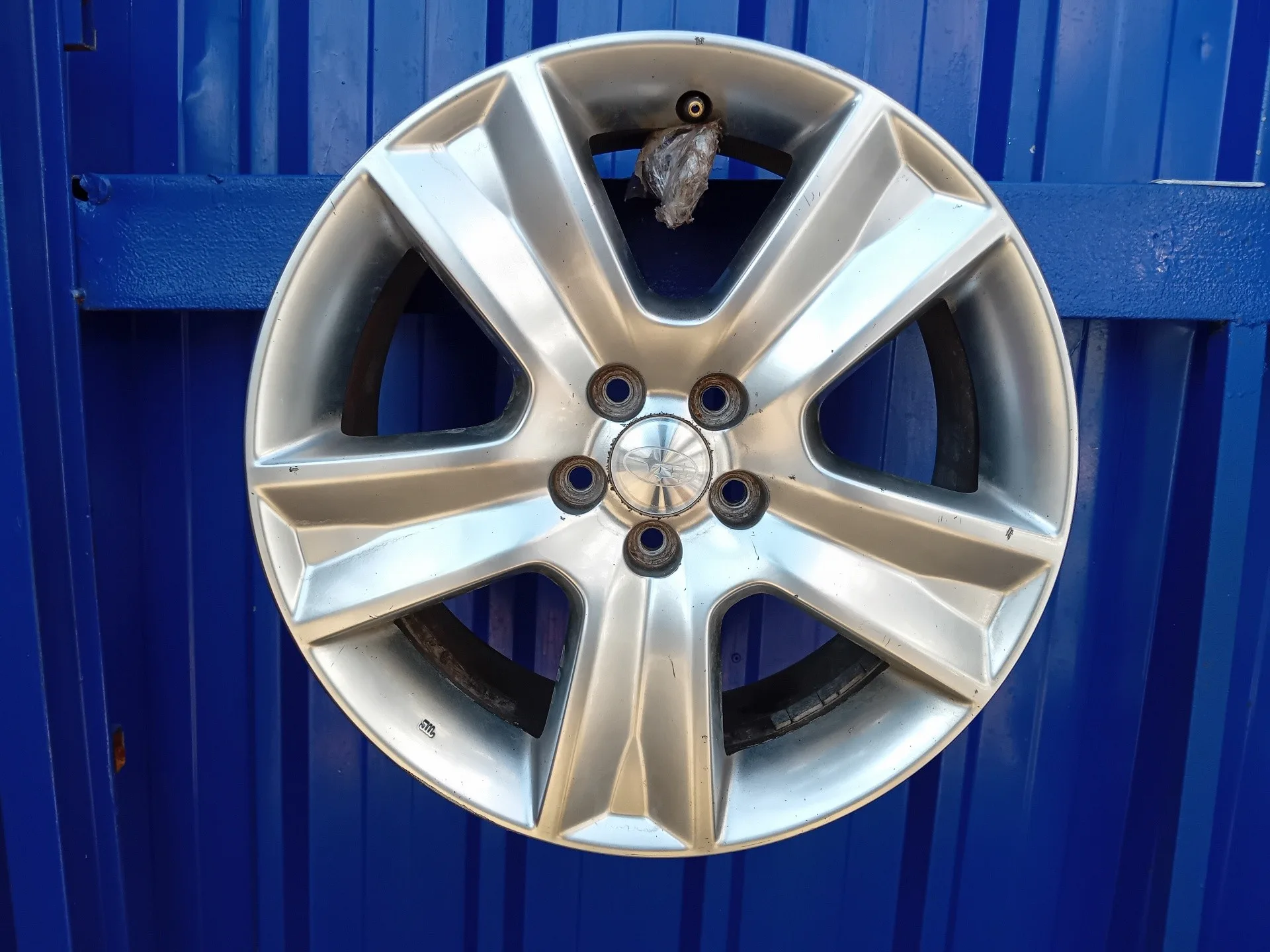 Llanta para Subaru Legacy Familiar/Outback B13 (Bp)