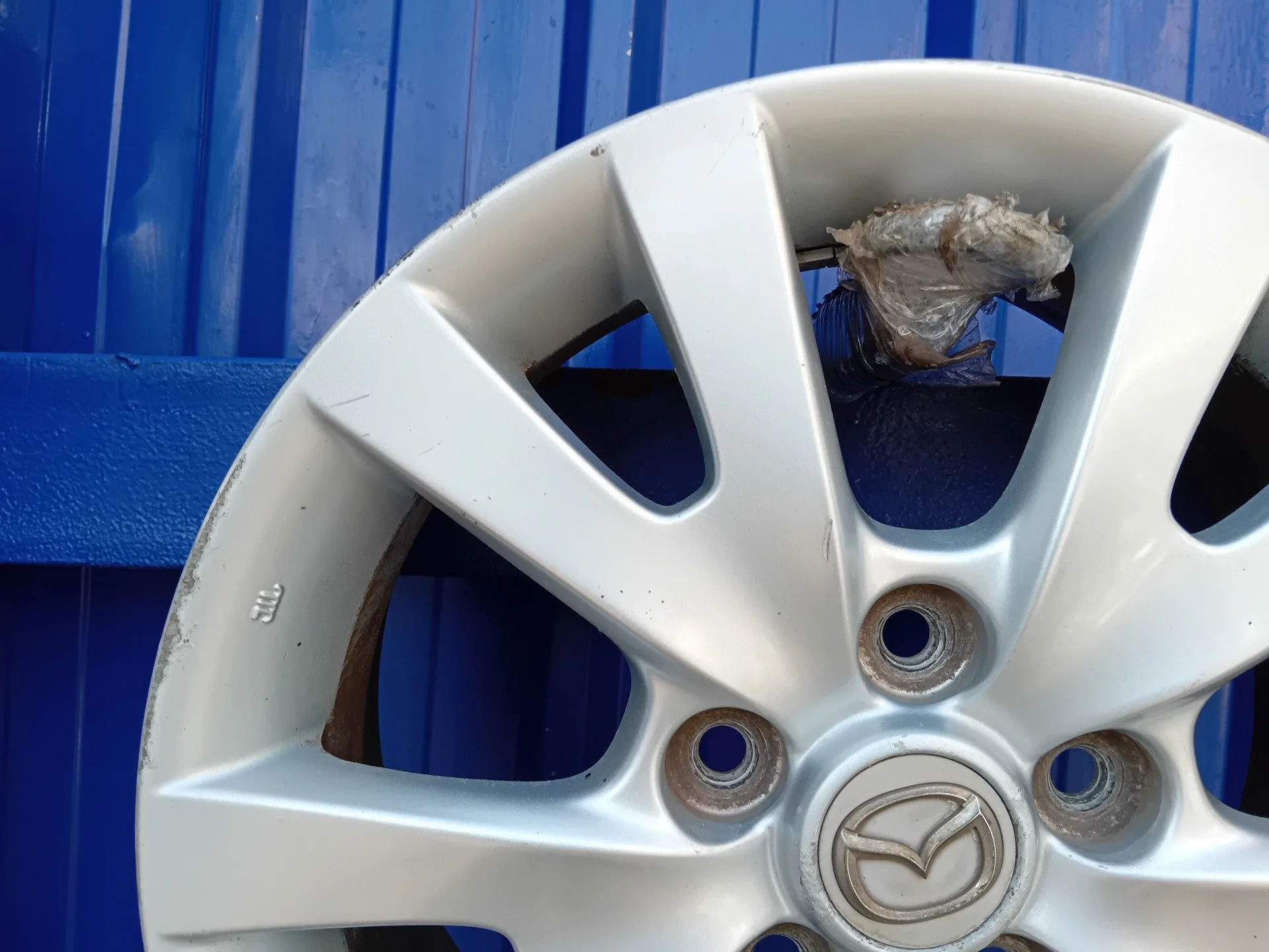 Llanta para Mazda 3 Berlina (Bk)