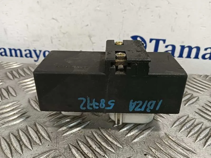 Caja Precalentamiento para Seat Ibiza (6L1)