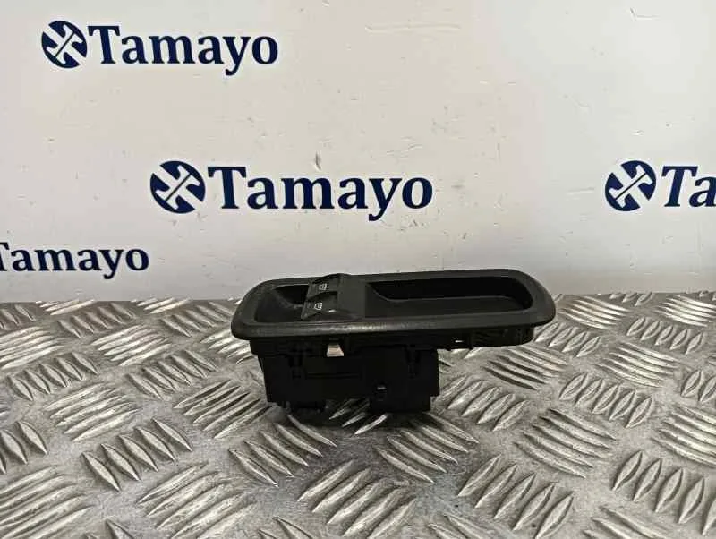 Mando Elevalunas Delantero Izquierdo para Ford Fiesta (Cb1)