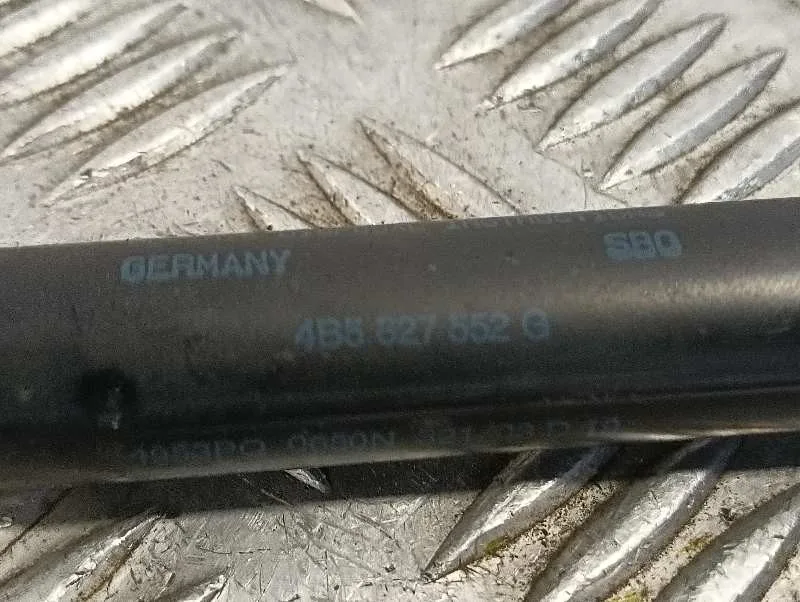 Amortiguadores Maletero / Porton para Audi A4 Berlina (8E)