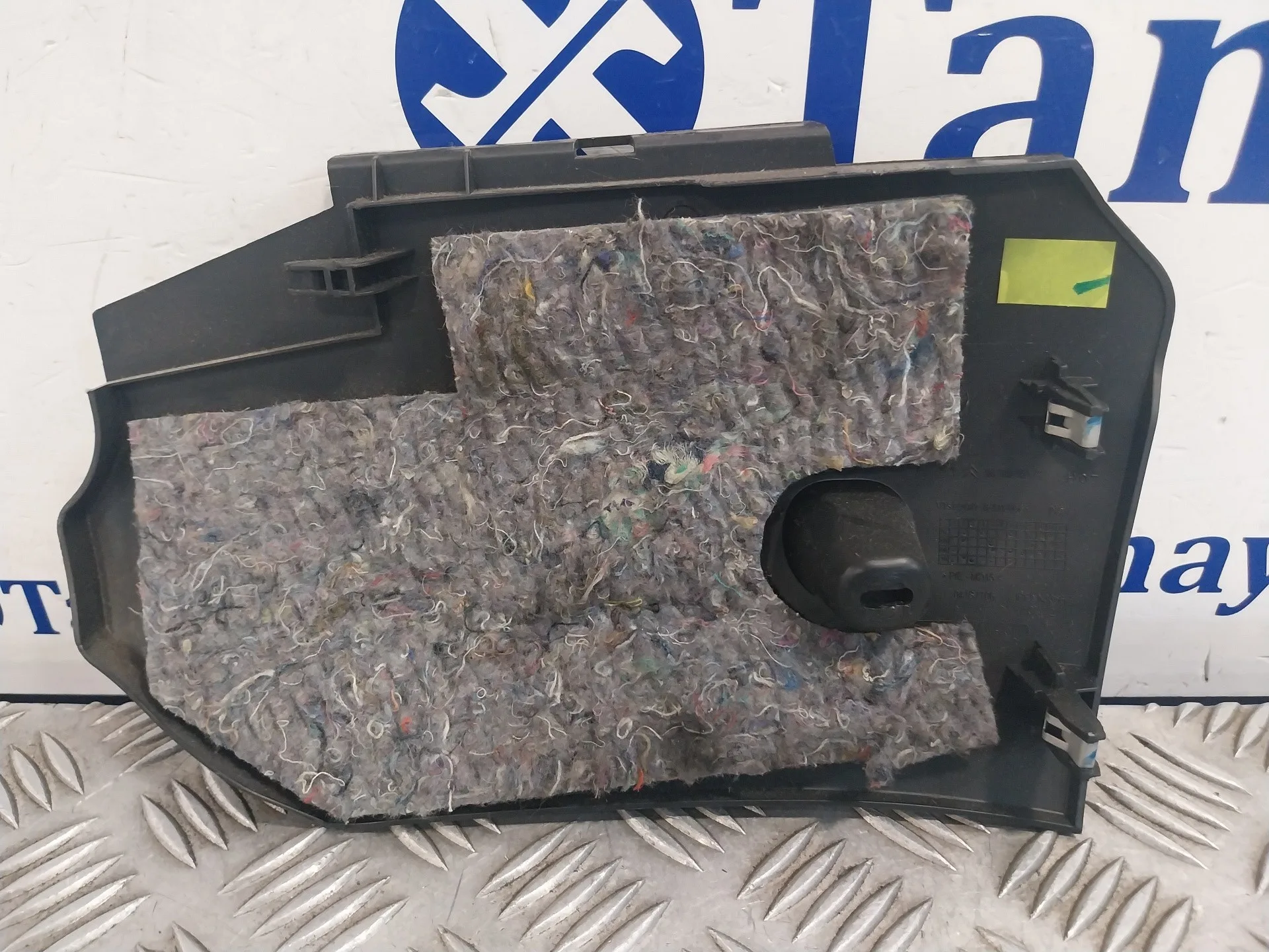 Plastico Varios para Peugeot Partner Kombi