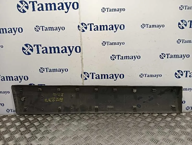 Molduras Traseras para Renault Trafic Caja Cerrada (Ab 4.01)