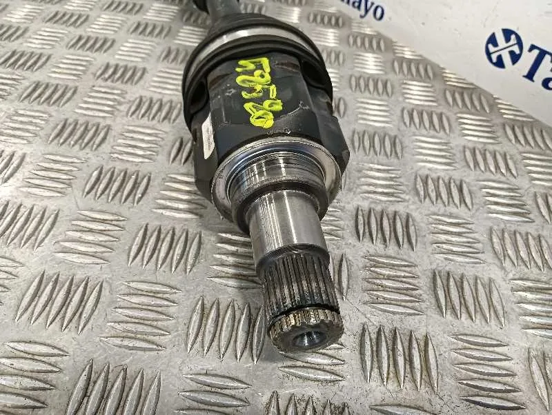 Transmision Delantera Izquierda para Toyota Auris De150A