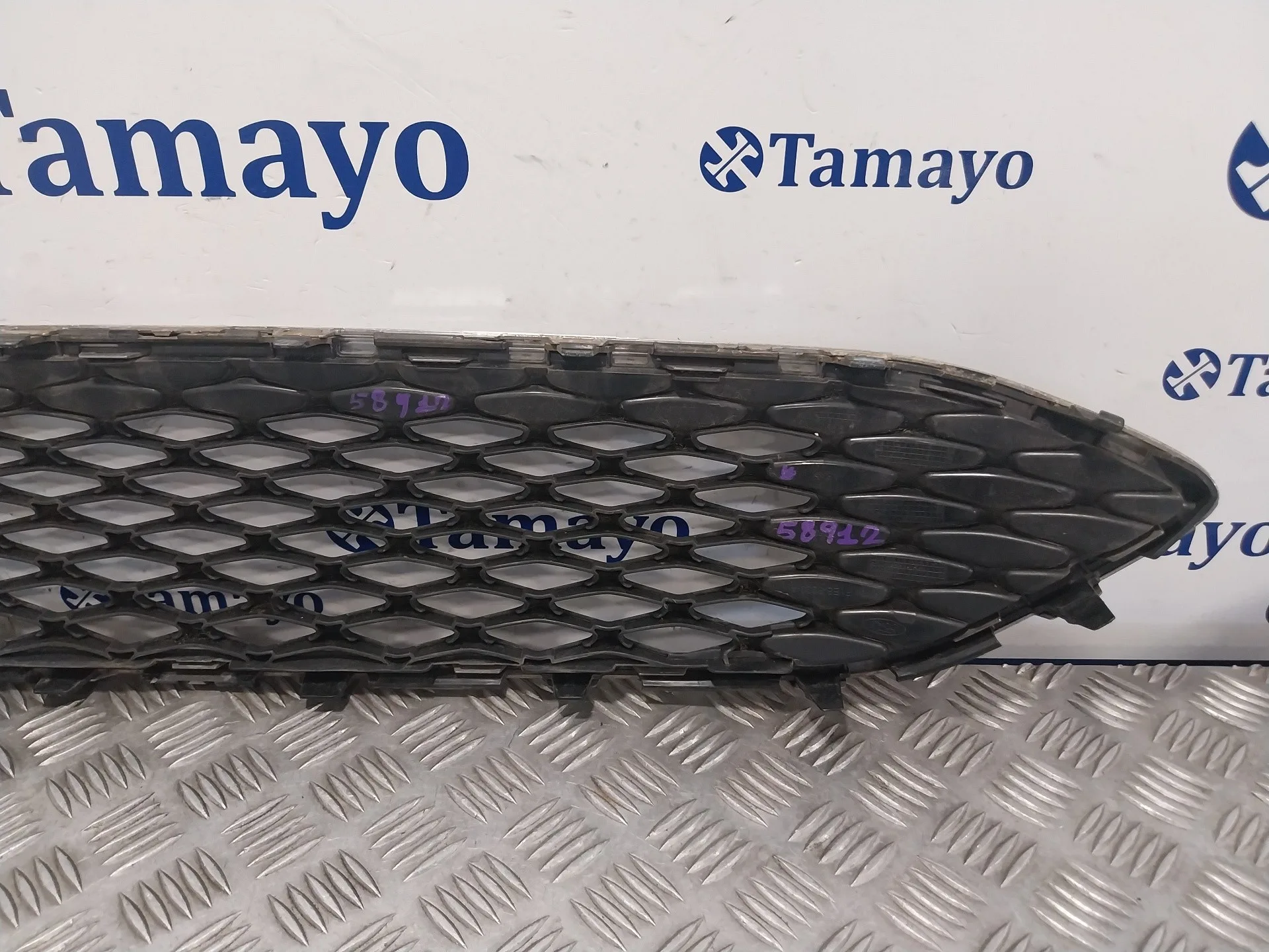 Rejilla Delantera para Ford Focus (2014-2018)