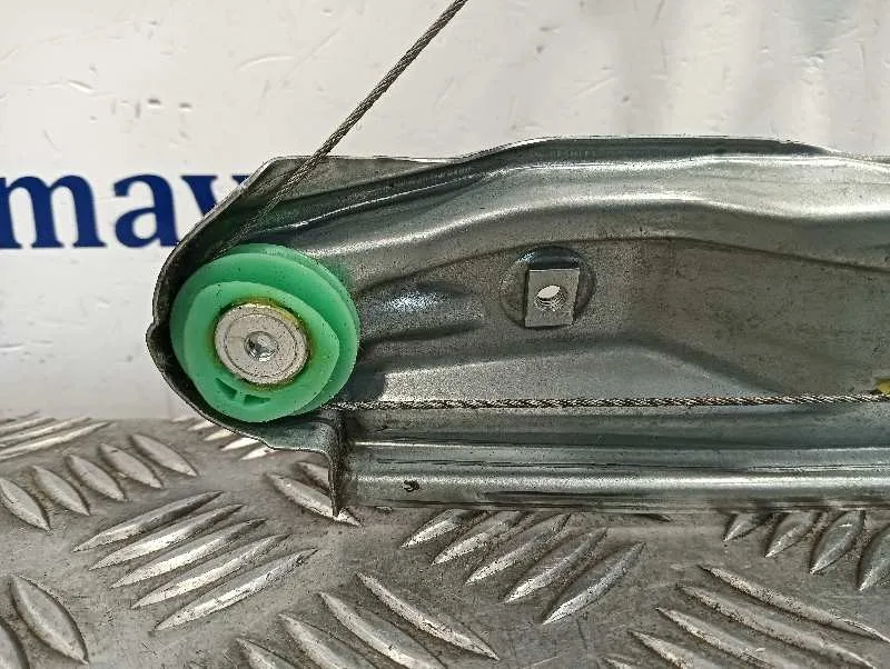 Elevalunas Trasero Izquierdo para Ford Focus (2014-2018)
