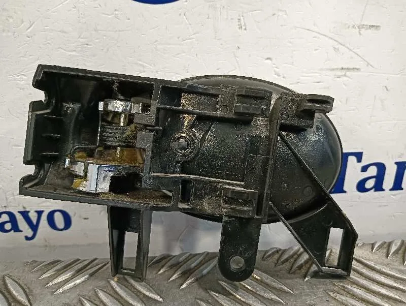 Maneta Interior Delantera Derecha para Nissan Juke (F15)