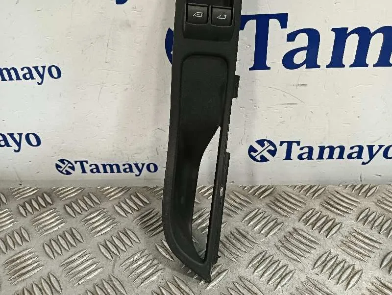 Mando Elevalunas Delantero Izquierdo para Ford Focus (2014-2018)