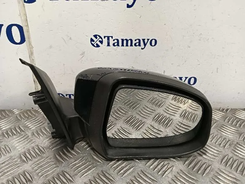 Retrovisor Derecho para Ford Focus (2014-2018)