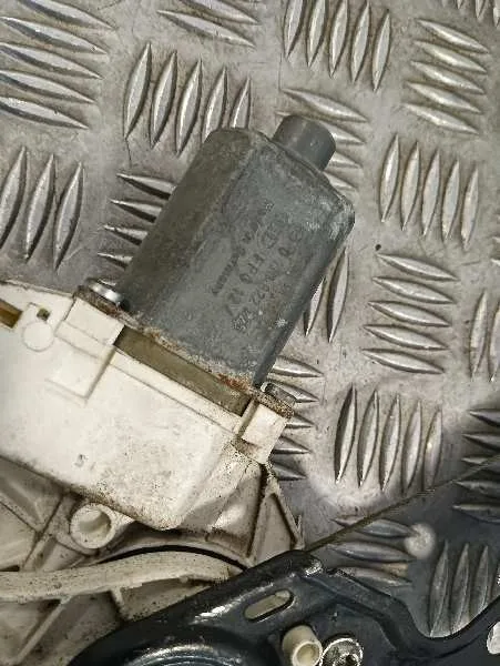 Elevalunas Delantero Derecho para Bmw Serie 1 Berlina (E81/E87)