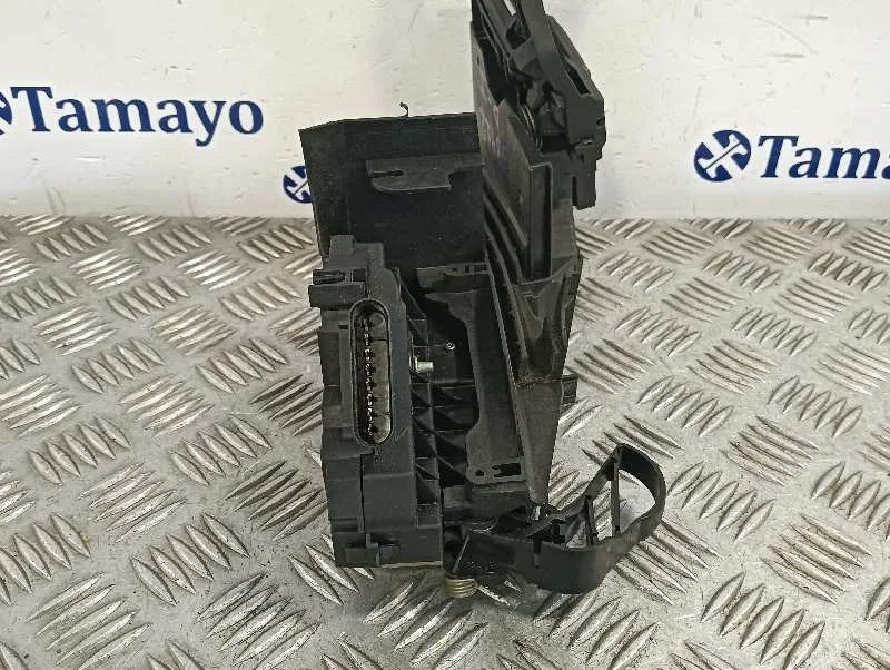 Cerradura Puerta Delantera Izquierda para Ford Focus (2014-2018)