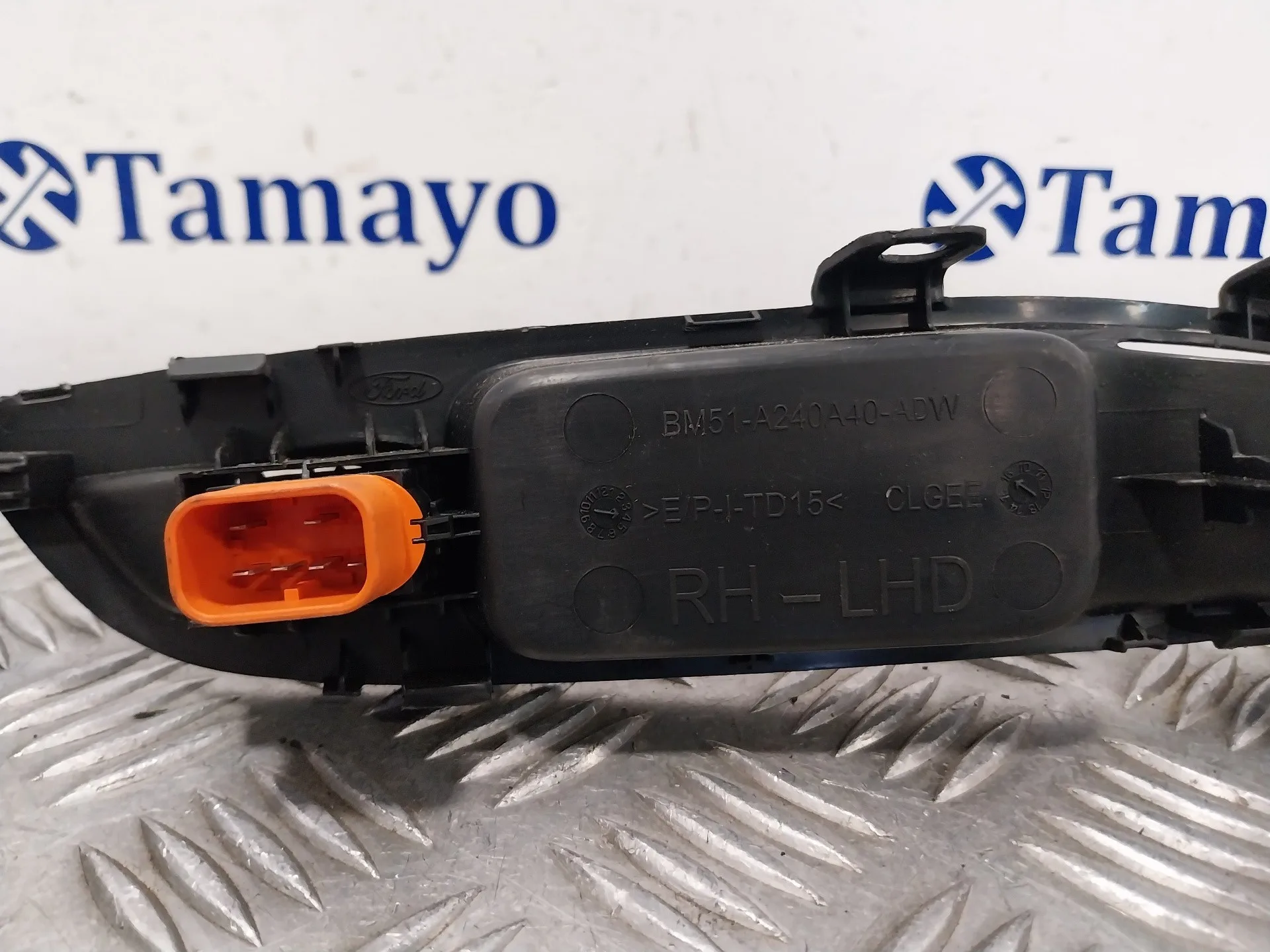 Mando Elevalunas Delantero Derecho para Ford Focus (2014-2018)