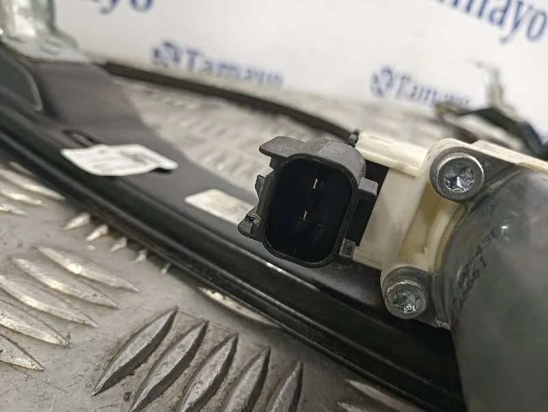 Elevalunas Delantero Izquierdo para Ford Focus (2014-2018)
