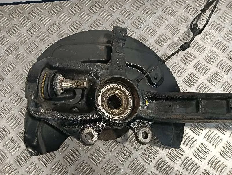 Mangueta Delantera Derecha para Mercedes-Benz Clase M (W164)