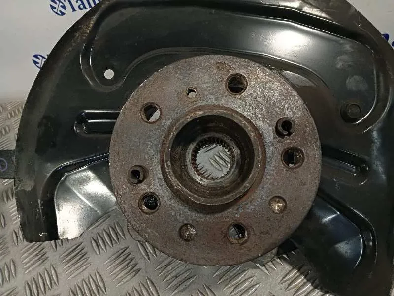 Mangueta Delantera Derecha para Mercedes-Benz Clase M (W164)