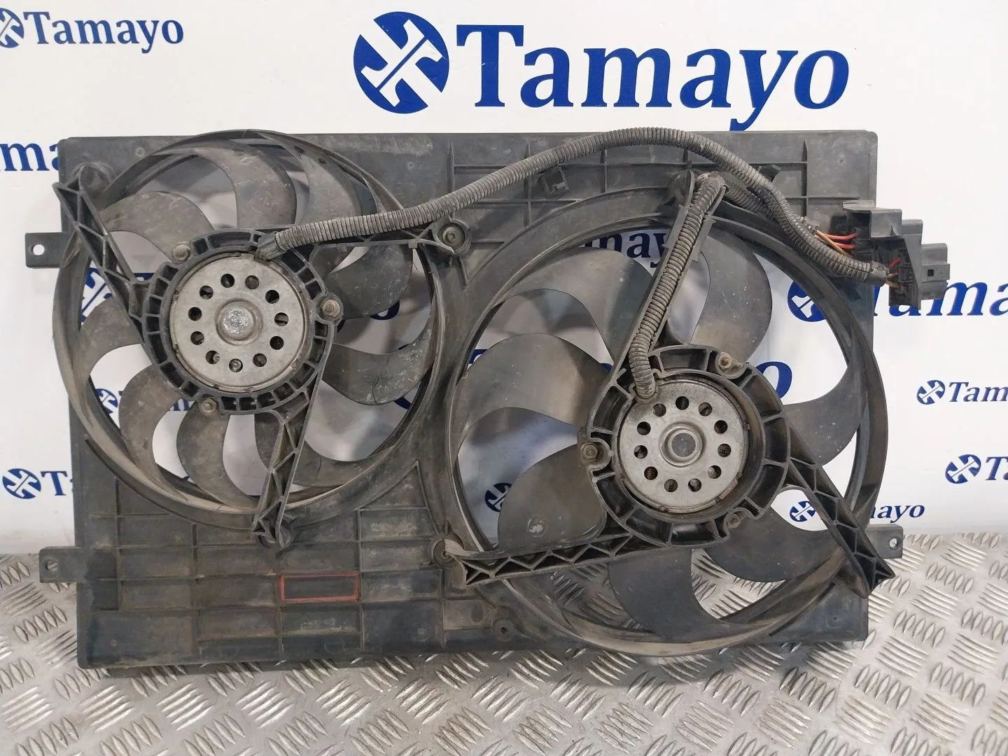 Electroventilador para Skoda Fabia Familiar (6Y5)
