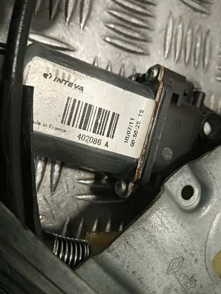 Elevalunas Delantero Derecho para Renault Kangoo (F/Kc0)