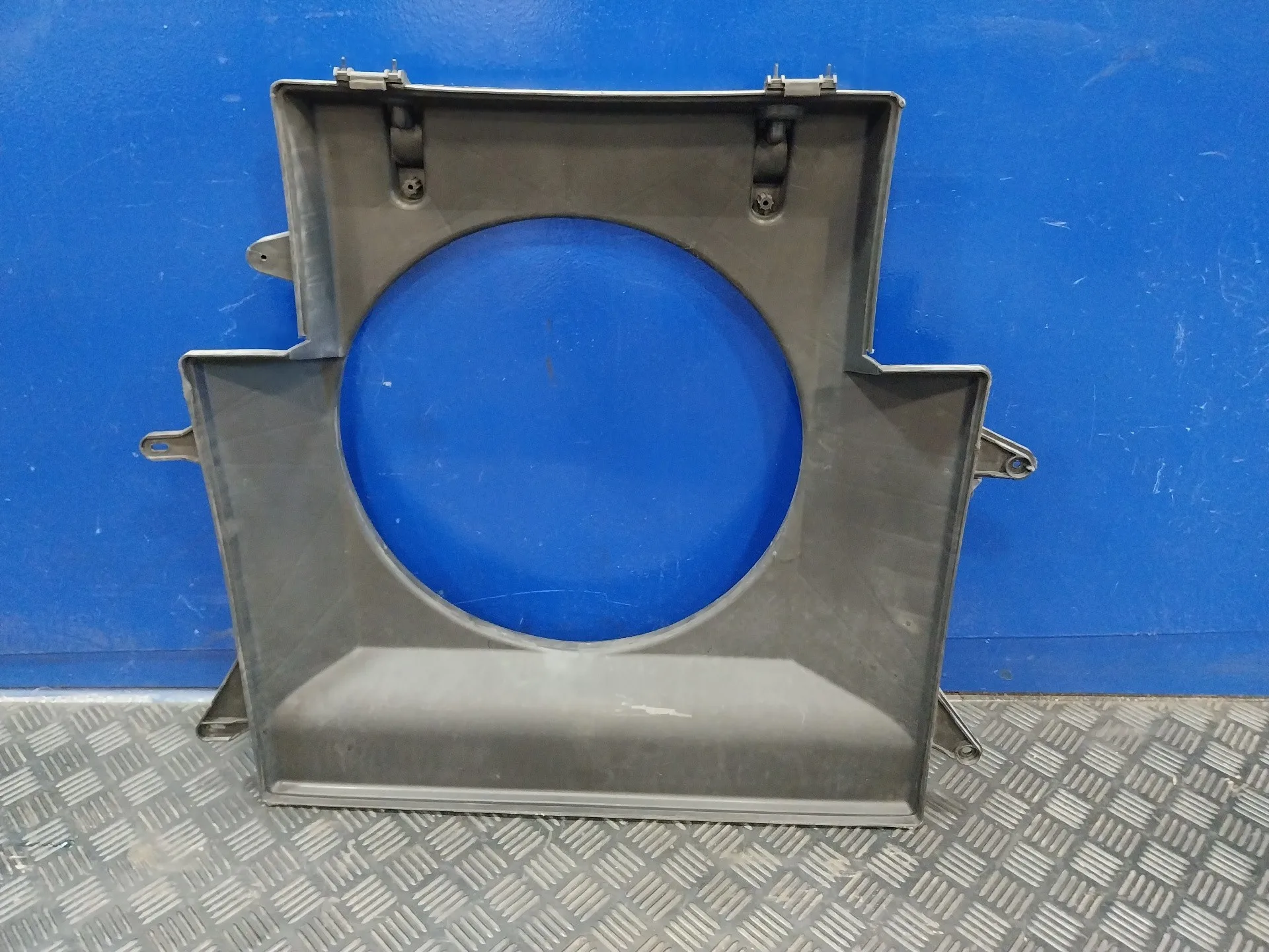 Calandra Delantera De Radiador para Iveco 35S12