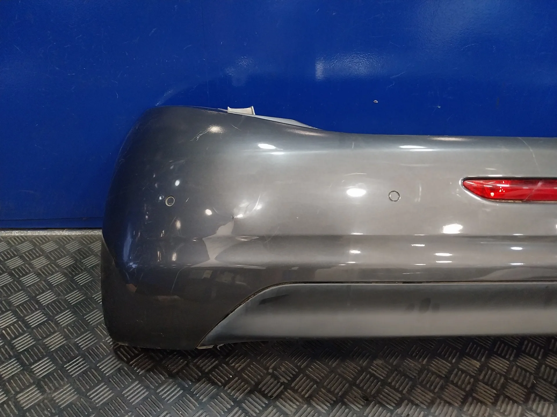 Paragolpes Trasero para Peugeot 208