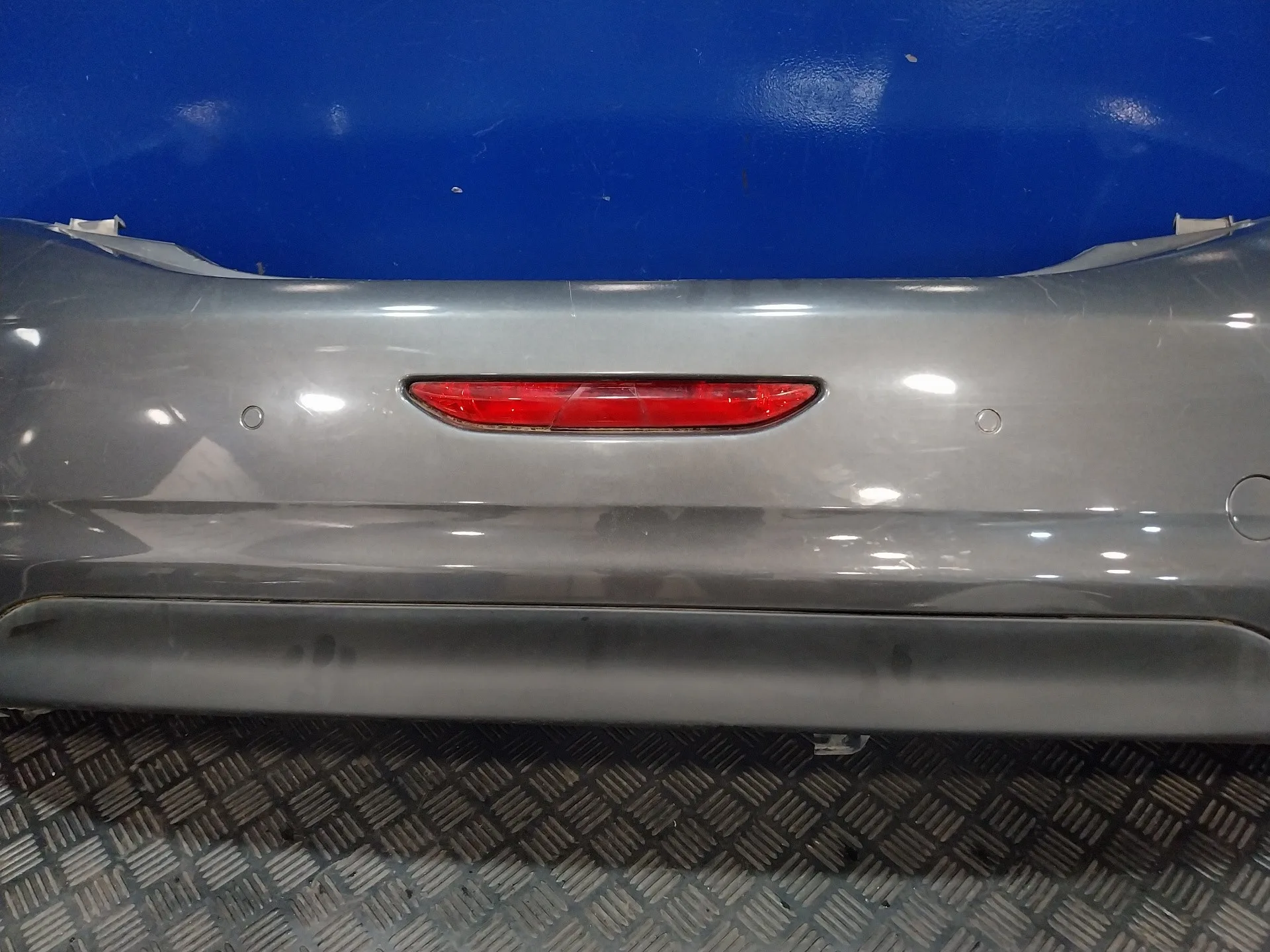 Paragolpes Trasero para Peugeot 208