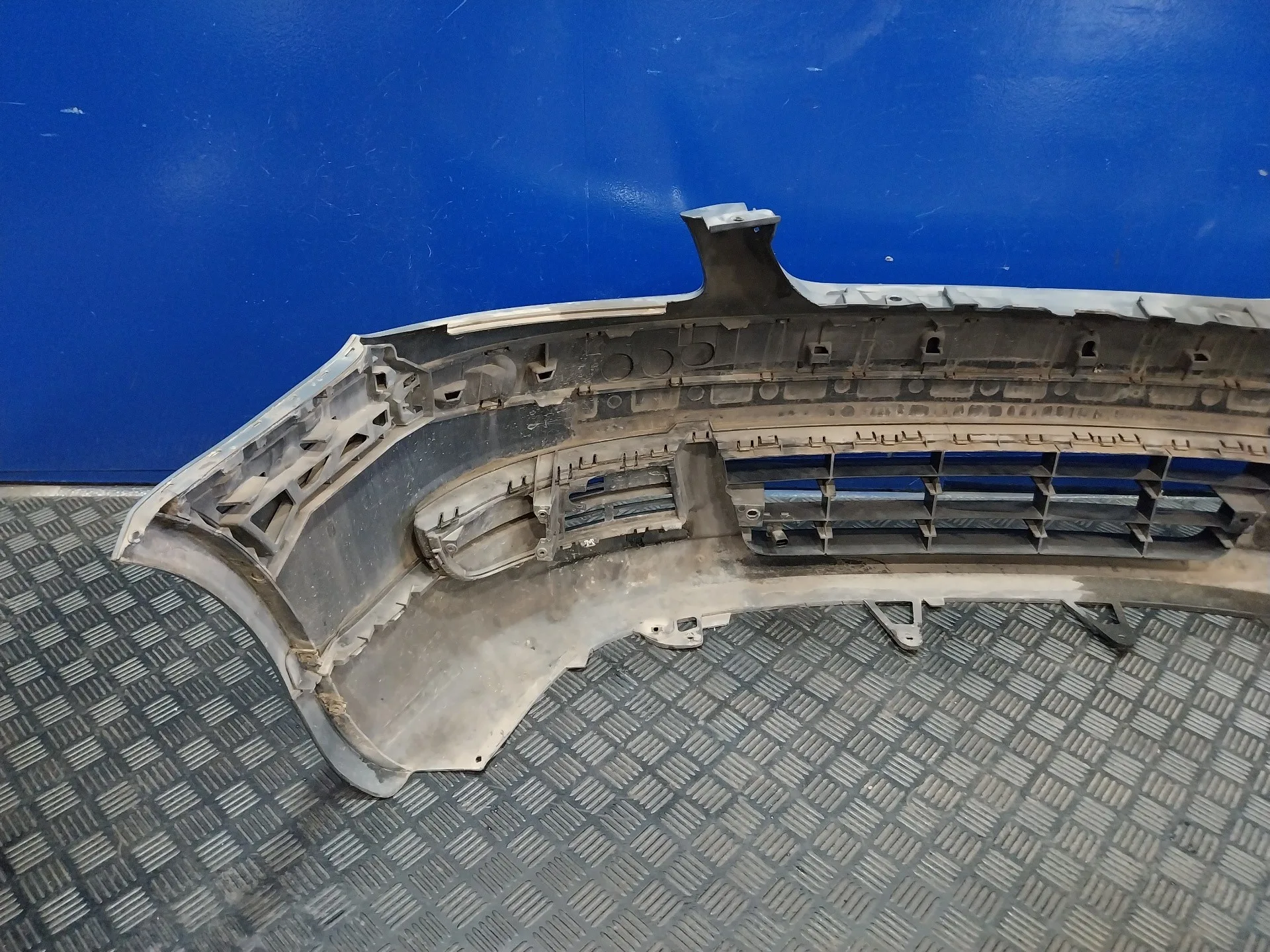 Paragolpes Delantero para Volkswagen Touran (1T1)