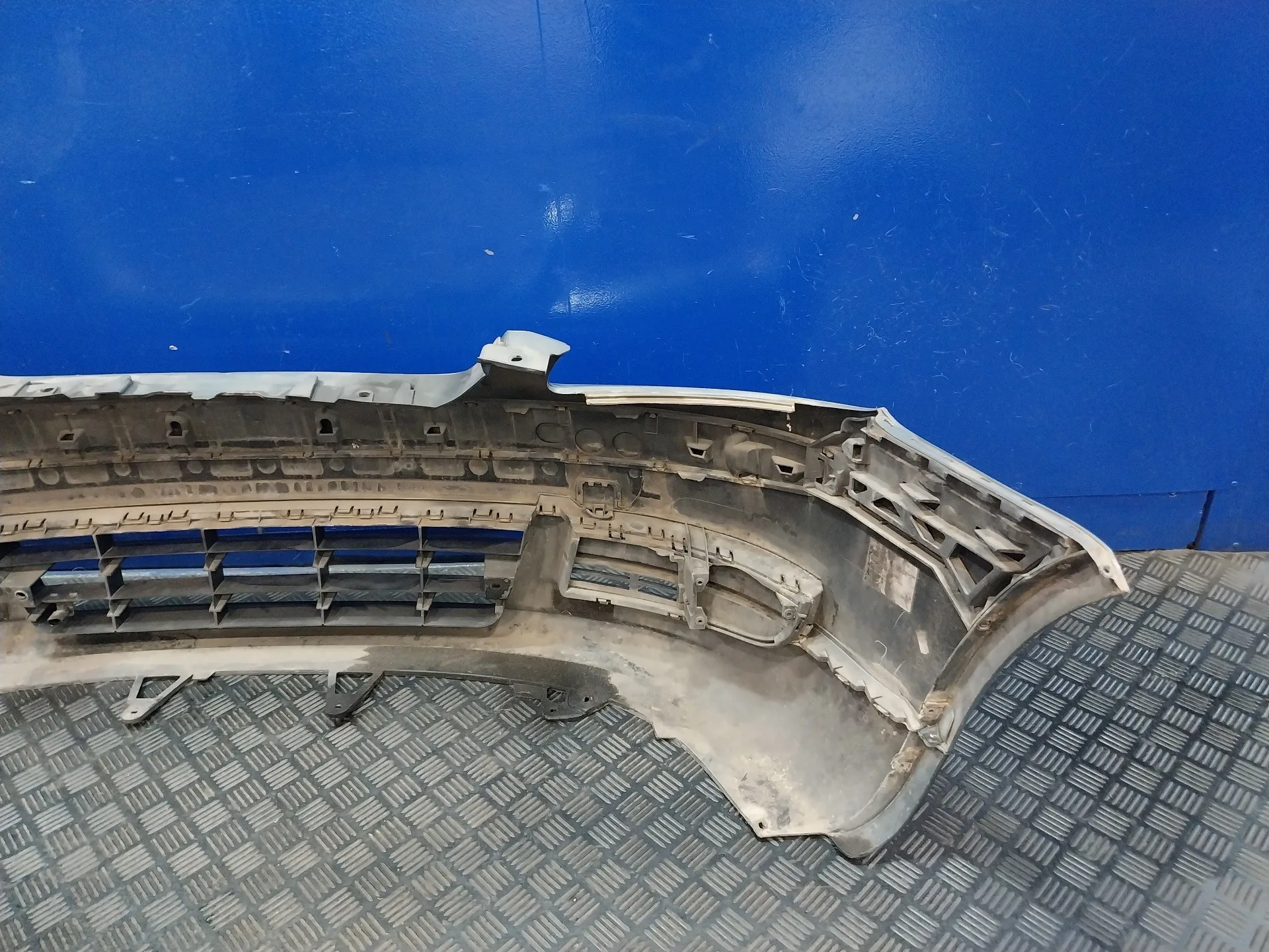 Paragolpes Delantero para Volkswagen Touran (1T1)