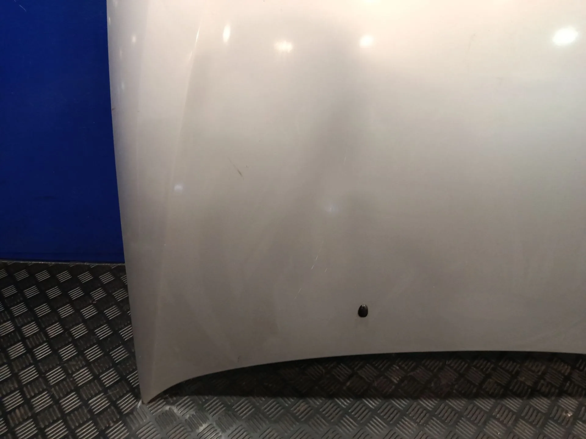 Capot para Nissan Almera (N16/E)