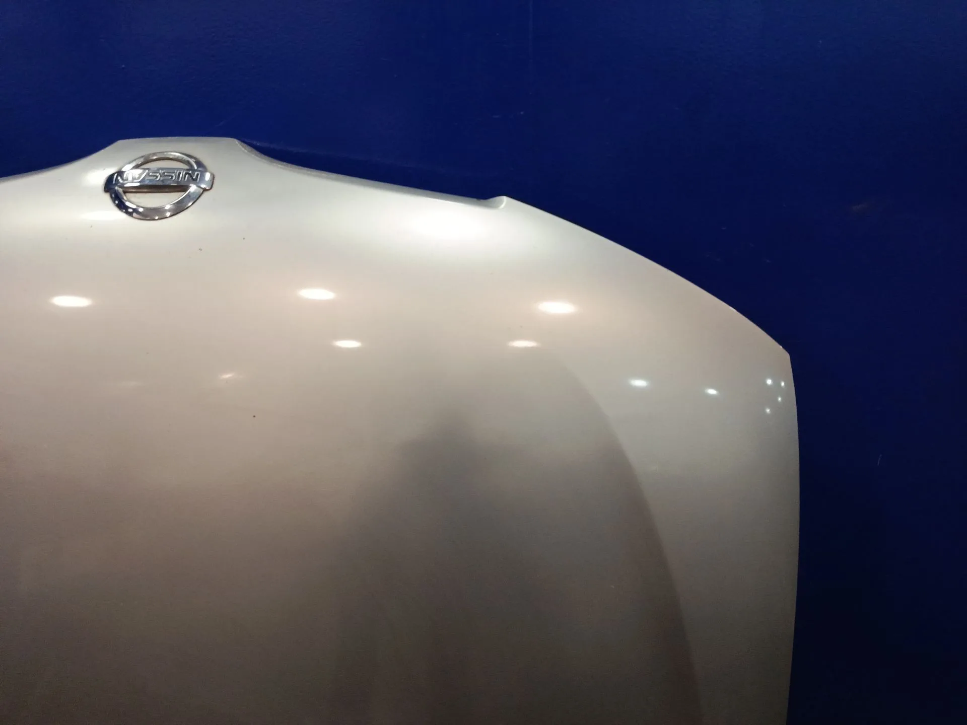 Capot para Nissan Almera (N16/E)